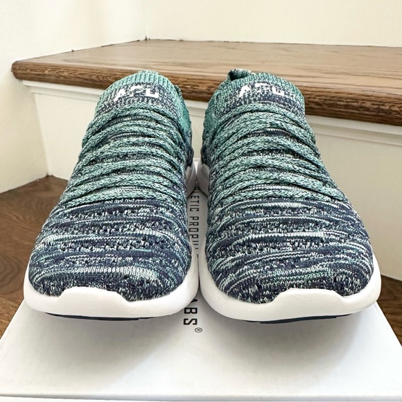 APL TechLoom Breeze Women’s Size 6 – Green Knit Slip-On Running Sneakers – New - Picture 7 of 9